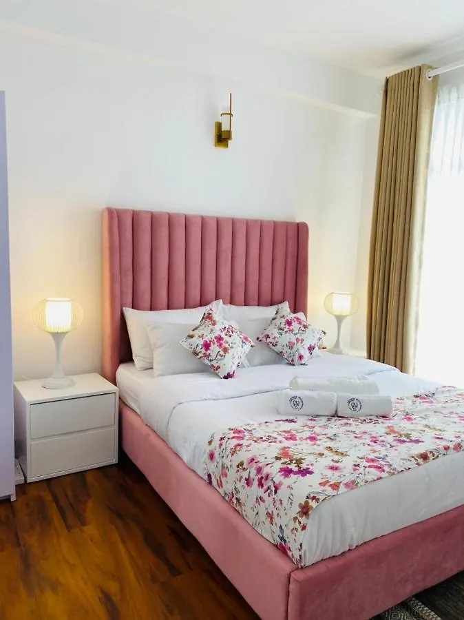 Grand Winterberry - Lake View Luxury Residence Nuwara Eliya 0*,