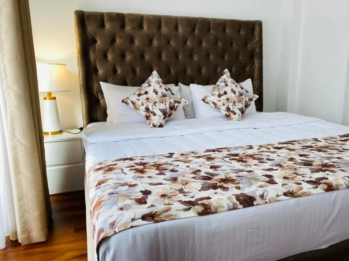 Apartment Grand Winterberry - Lake View Luxury Residence Nuwara Eliya